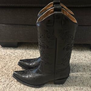 Circle G cowboy boots